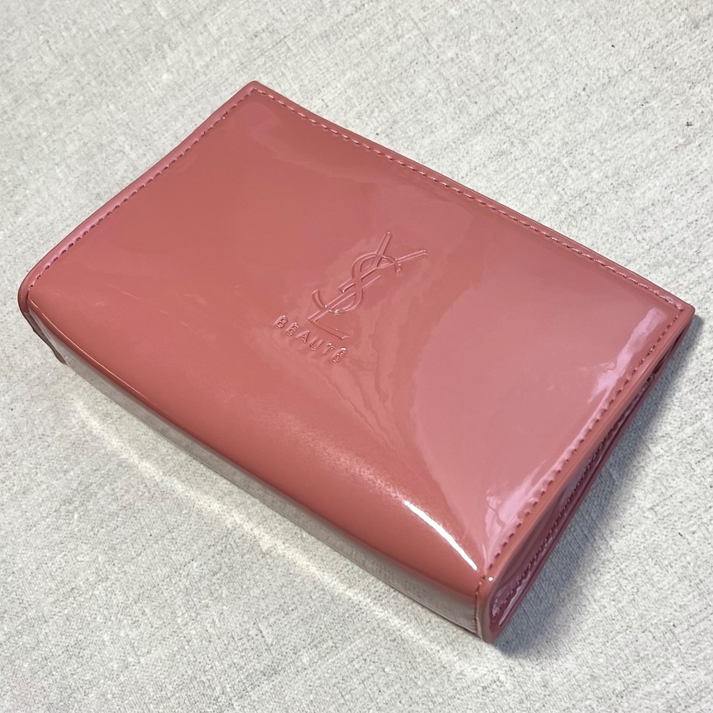 ❤️ YSL Beaute clutch - Picture 2 of 8